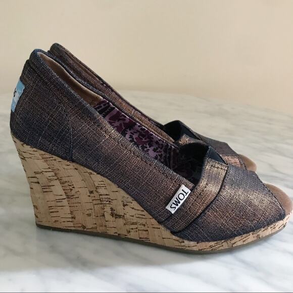 Toms Calypso Peep Toe Copper Azar Metallic Wedges Women's Size 6.5 - Picture 3 of 8